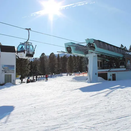 Holzchalet Nahe Skilift Hohentauern Hohentauern